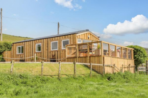 Caban Cwtch The Cosy Cabin